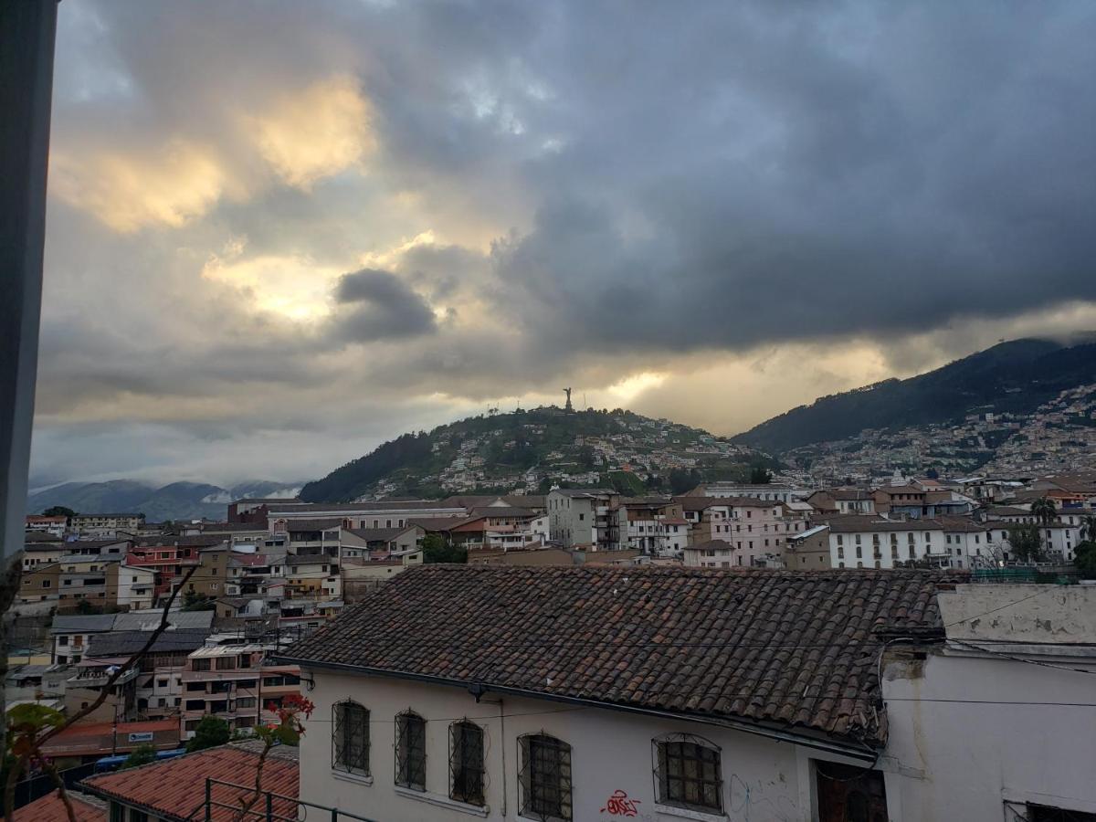 Casa Vieja Del Centro Historico Apartman Quito Kültér fotó
