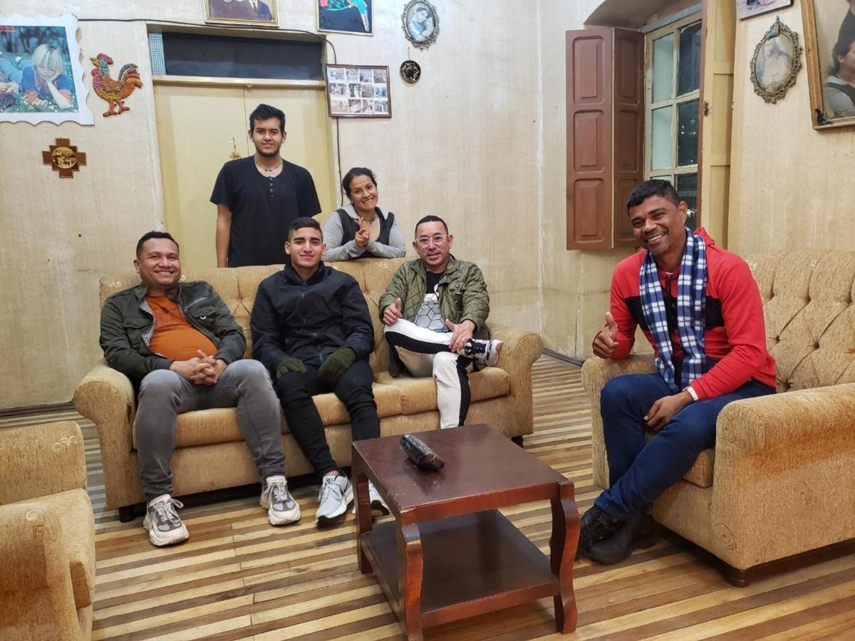 Casa Vieja Del Centro Historico Apartman Quito Kültér fotó